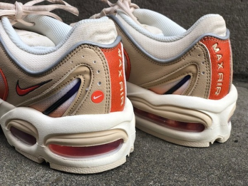nike air max tailwind 4のナイキエアマックステイルウィンド４