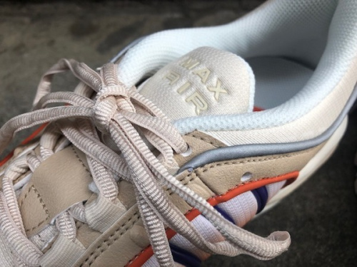 ナイキエアマックステイルウィンド４のテイルウィンド４