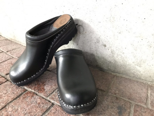インポートブランドのTROENTORP