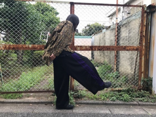 18AW
