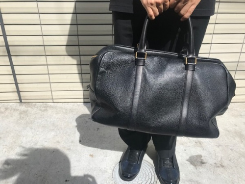 トム フォードのレザーボストンバッグ