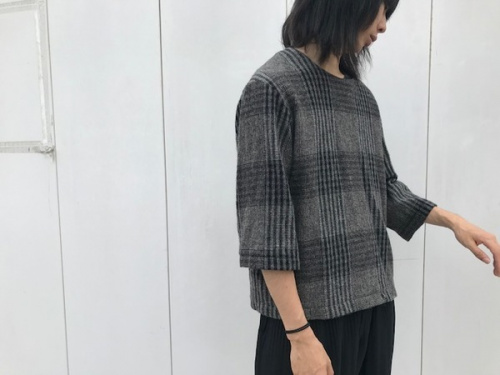 サンシーのチェックプルオーバー