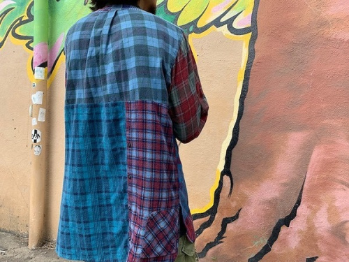 パッチワークのシャツ