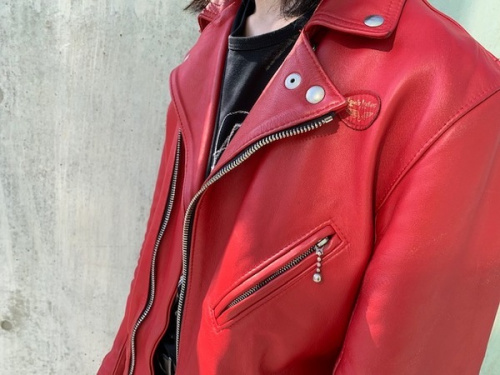 ルイスレザーズのダブルライダースジャケット