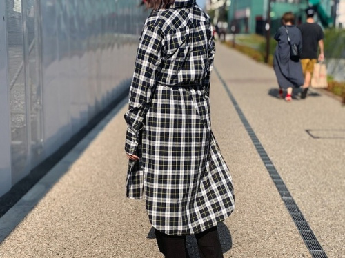 マディソンブルーのワンピース