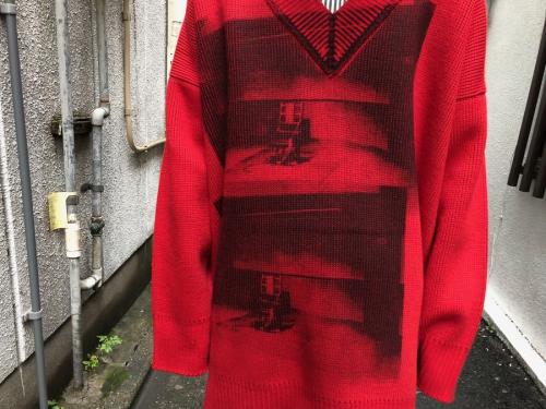 オバーサイズニットのメンズ