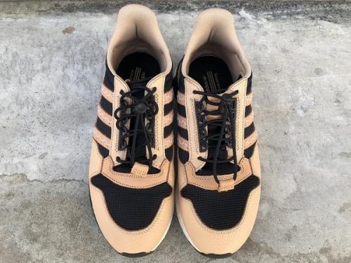 アディダス×エンダースキーマのスニーカー