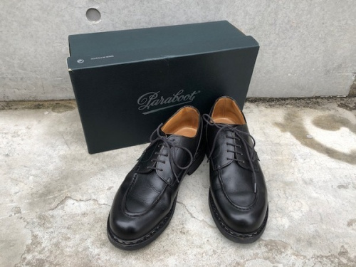 ドレスシューズのPARABOOT