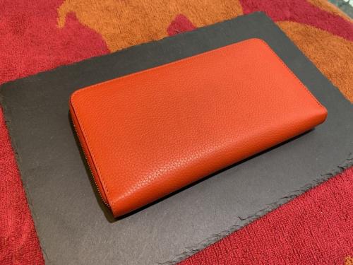 セリーヌのラージジップマルチファンクション