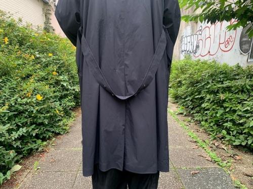 デサントポーズのOVER COAT