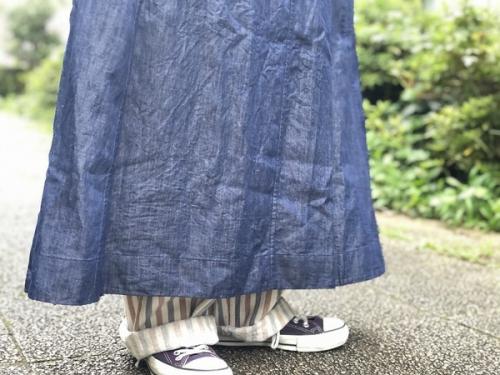 フォーティファイブアールのコットンリネンゴマデニムのドレス
