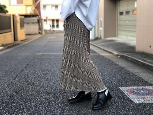 エムエムシックス メゾンマルジェラのプリーツスカート