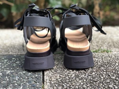 ビューティフルピープル × ユナイテッドトーキョーの2WAYサンダル