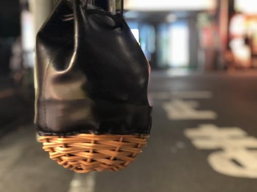 エバゴスのオイルショルダー底カゴ2WAY巾着バッグ