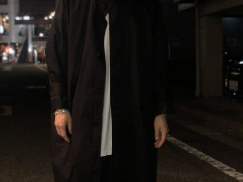 T20A-01C0010 Trench Coat SingleBreasted DoubleCollar トレンチコートのメンズ