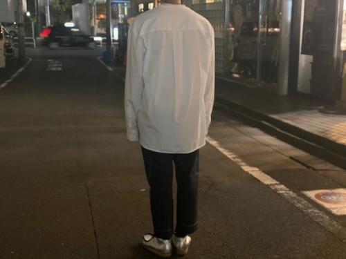 プルオーバーシャツ