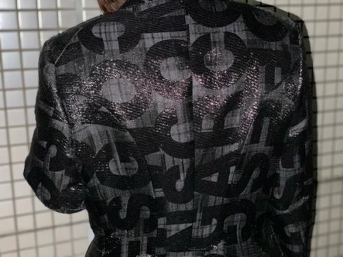 総柄フリルコート