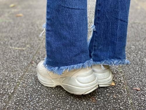 ライトンスニーカー