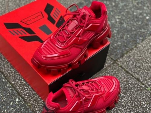 Cloud Bust Thuder knit Sneaker