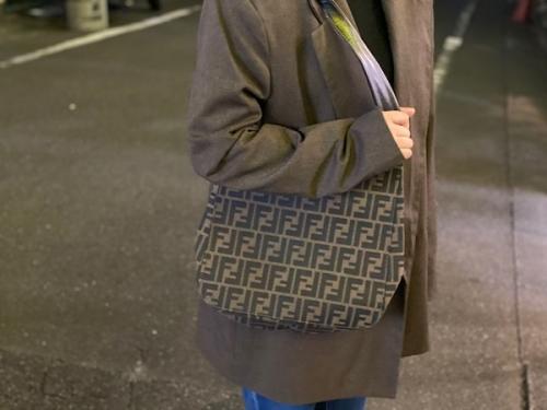 フェンディのズッカ柄ヴィンテージワンショルダーバッグ