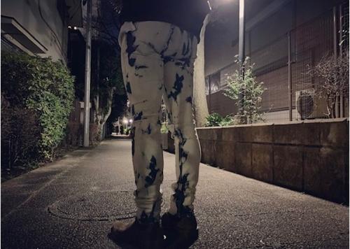 ロエベのアシッドウォッシュ ジーンズ