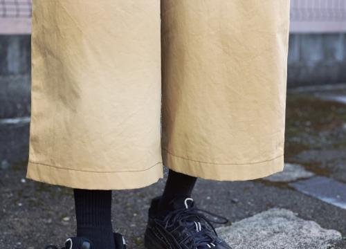 コッキのDOUBLE COLOR WIDE PANTS　Beige