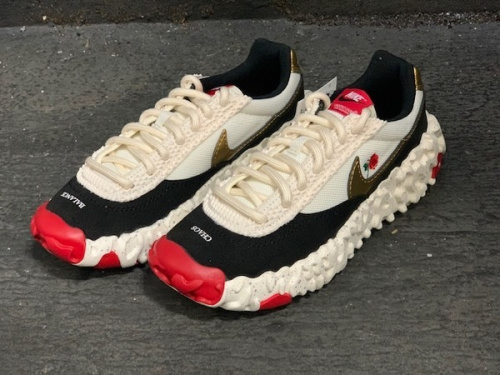 スニーカーのNIKE × UNDERCOVER