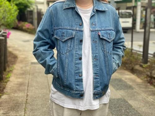 トラッカージャケット　デニムジャケット