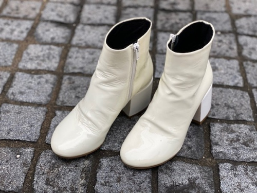 インポートブランドのMM6 Maison Margiela