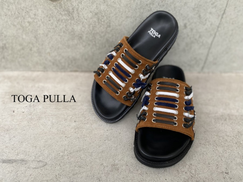 ドメスティックブランドのTOGA PULLA