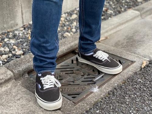 ストレッチデニムのエディスリマン