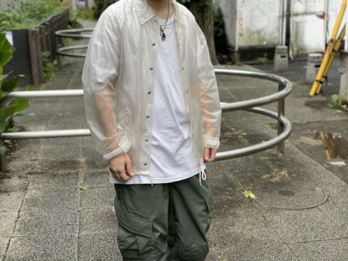 シーイーのコーチジャケット