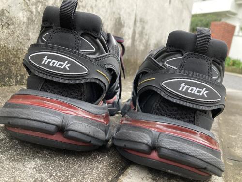 トラックトレーナーの下北沢　古着　ブランド古着　メンズ