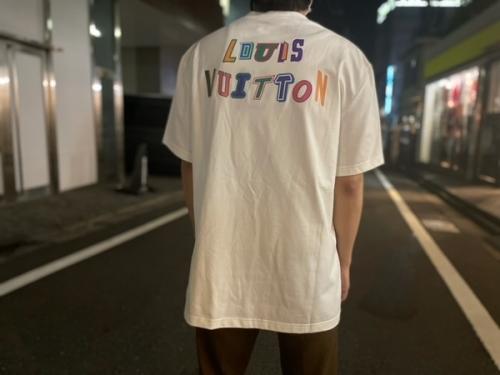 NBAフロントアンドバックレタープリントTシャツの下北沢　古着　メンズ　ブランド古着