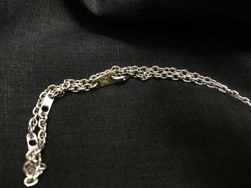 ルイ ヴィトン　のコリエ・チャーム・チェーンロジン ネックレス