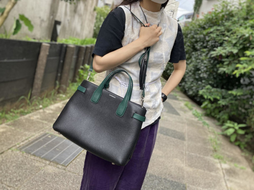 ラグジュアリーブランドのBURBERRY