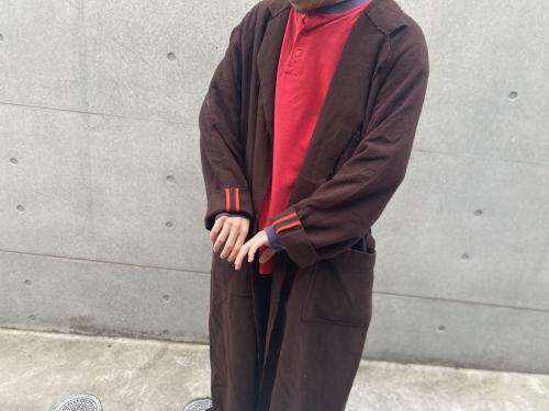 アンユーズド×ニウクのガウンコート