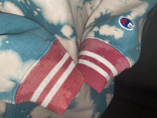 チャンピオンの90`sリブラインタイダイリバースウィーブパーカー