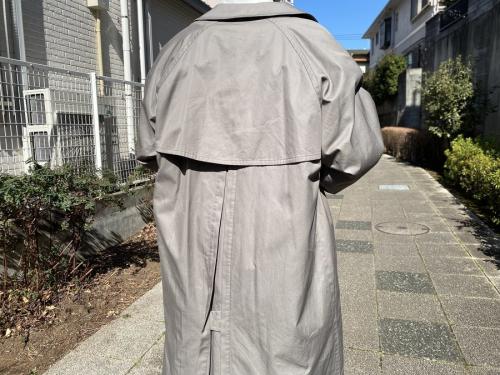 リバーシブルトレンチコートのYK20AW0142C