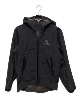 「アウトドアブランドのARC'TERYX 」