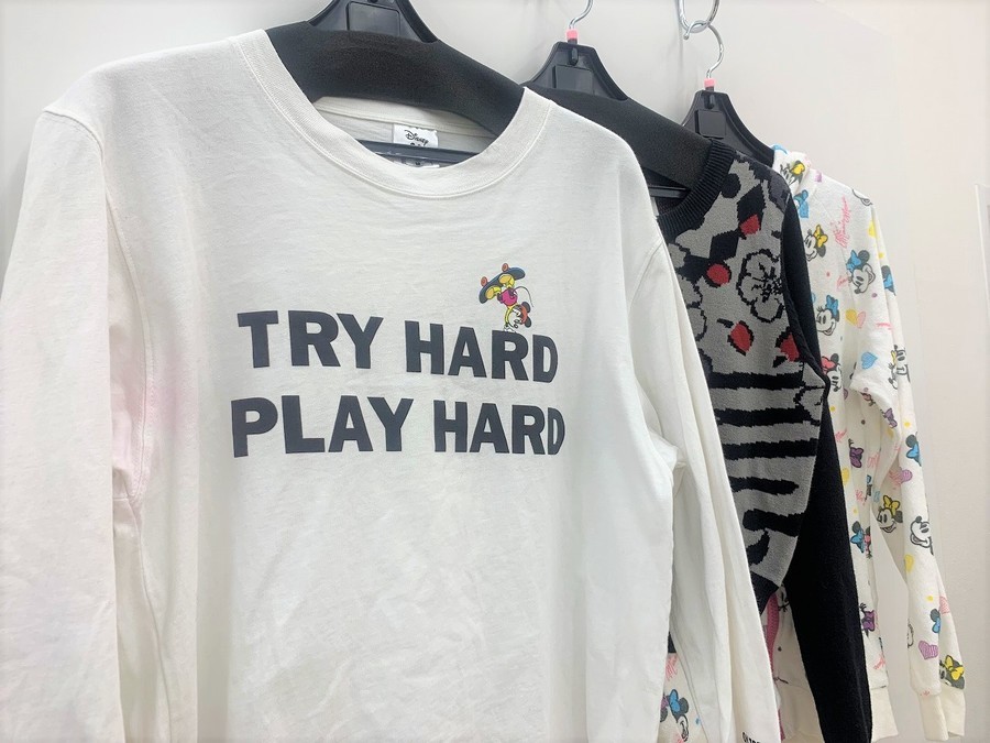 人気ブランド Disney ディズニーのキャラクターのお洋服が買い取り入荷致しました 春日部の激安古着販売のお店 ユーズレット春日部店 21 01 30発行 人気ブランド Disney ディズニーのキャラクターのお洋服が買い取り入荷致しました 春日部の激安古着販売のお店 ユーズレット春日部店 21 01 30発行