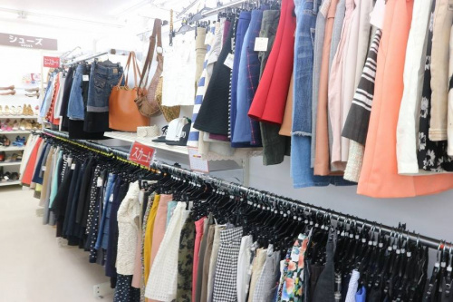 半額の古着 買取