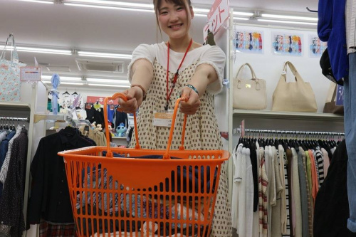 半額デーのイベントなう