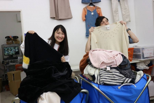 秋物の安い　古着屋