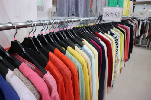 激安　安いの埼玉　洋服