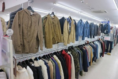春日部の古着 安い