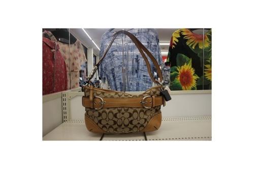 ブランドのセール