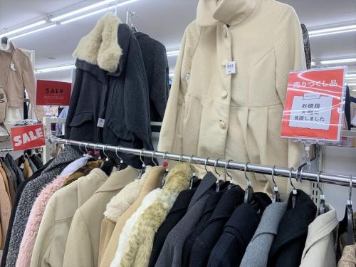 春日部のボトムス