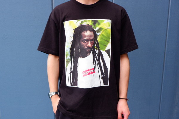 【 XLarge  Navy 】Supreme Buju Banton Tee