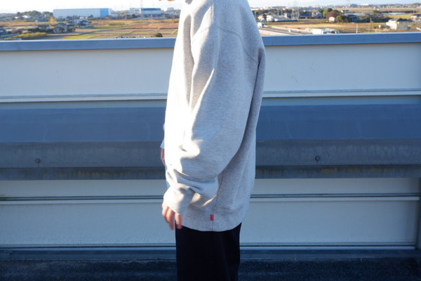 シュプリーム　Cutout Logo Crewneck Supreme Cutout Logo Crewneck (SS20) - $158